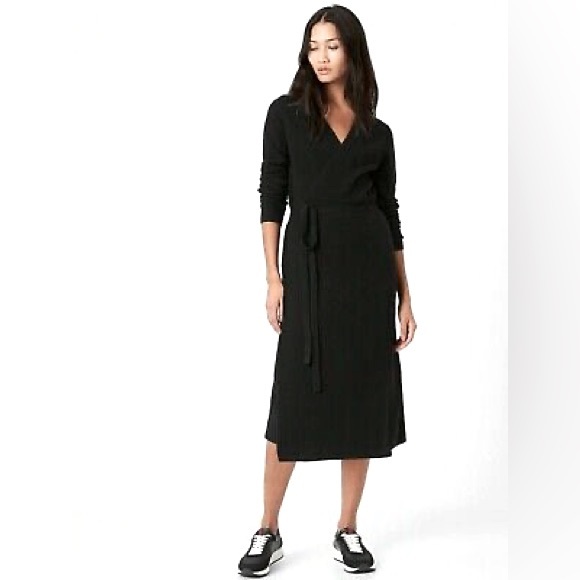Banana Republic Dresses & Skirts - Banana Republic Wool Cashmere Wrap Sweater Dress